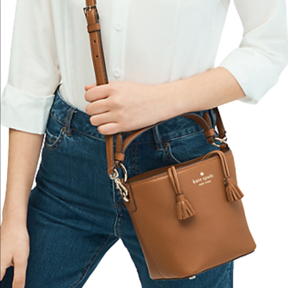 KATE SPADE HAYES BUCKET CROSSBODY